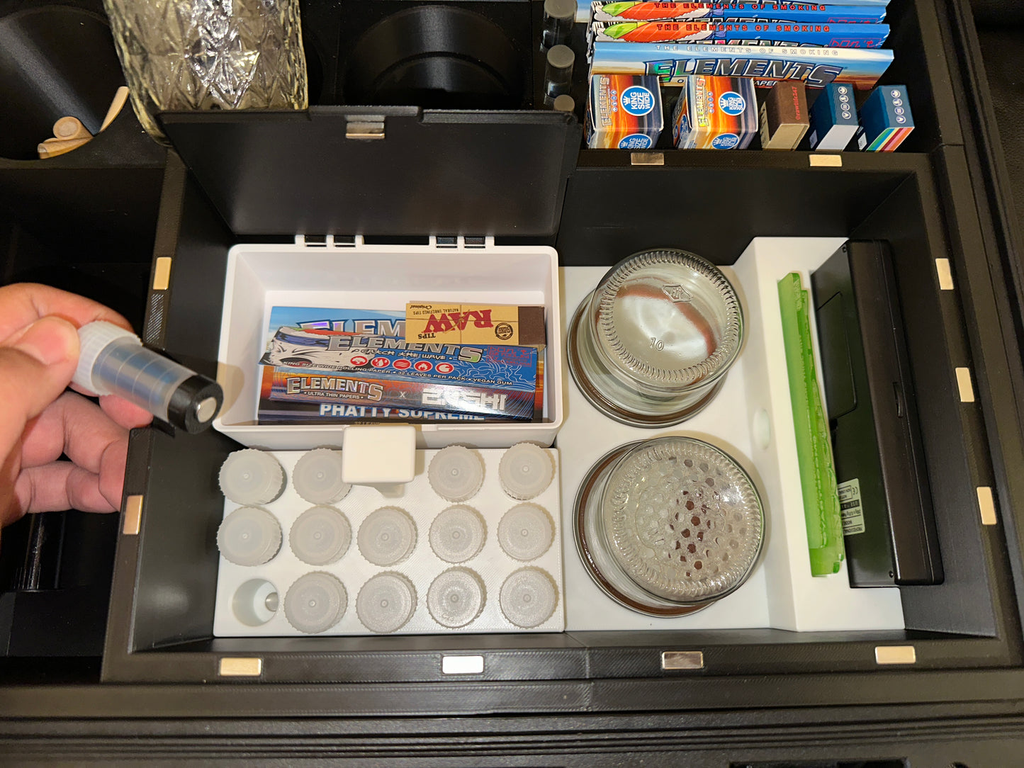 Hard Case Portable Rolling Station