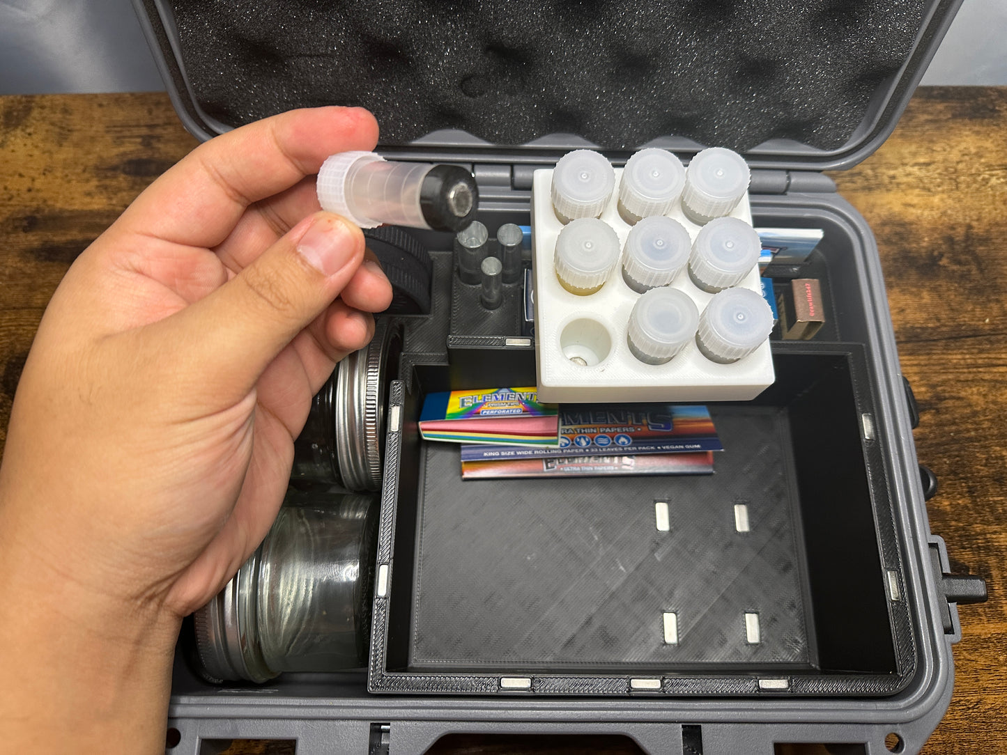 Small Portable Rolling Kit